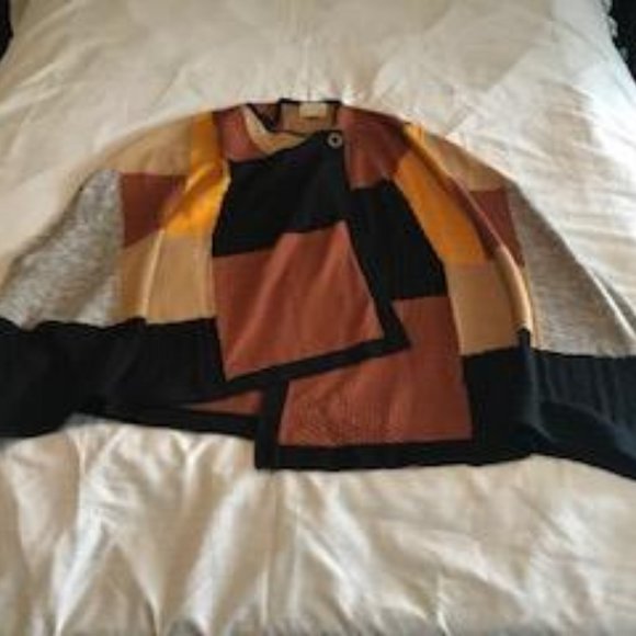 EUC Nordstrom Hinge Fall Colored Patchwork Knit Cape with Drapey Neckline O/S - Picture 1 of 5